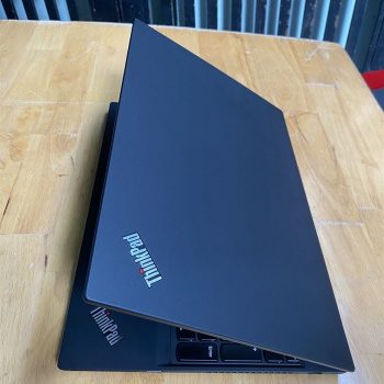Lenovo Thinkpad T590 Core I7 (2)