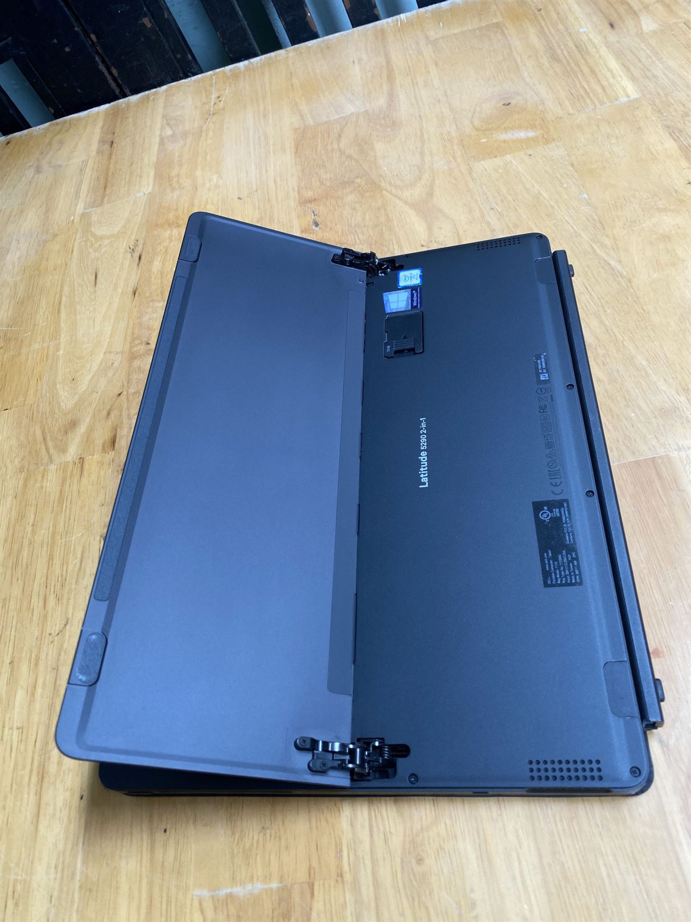 Laptop Dell Latitude 5290 Core i7 - 8650u, 16G, SSD 256G, Full HD, Touch,  Finger,  - Laptop Hoàng Long - Uy tín - Chất lượng - Giá Rẻ HCM -  Call 084 99999 33