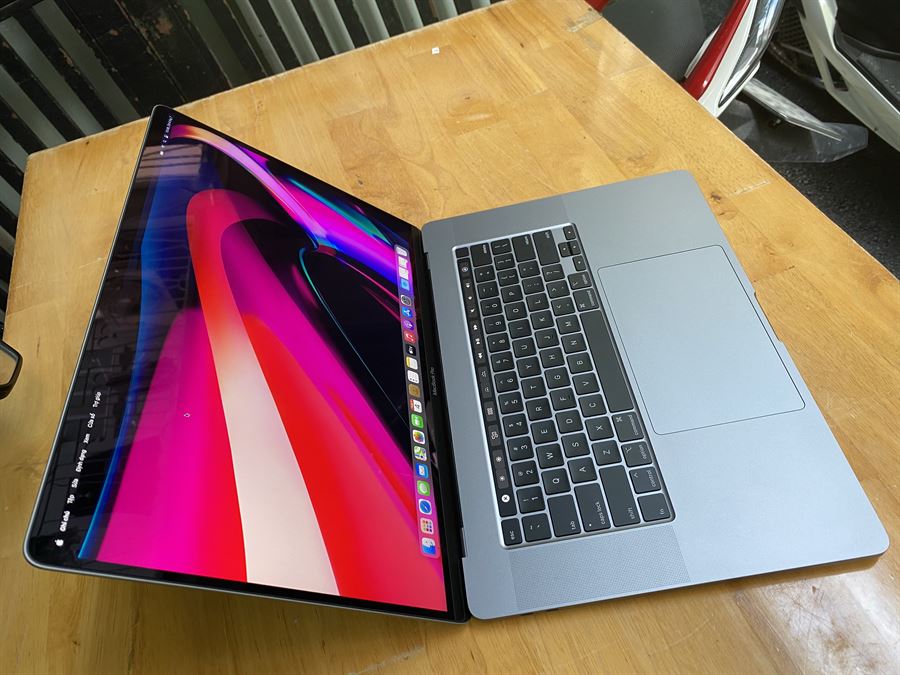 Macbook Pro 16 2019 4