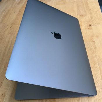 Macbook Pro 2018 Touchbar Grey 15in 16 Rotated