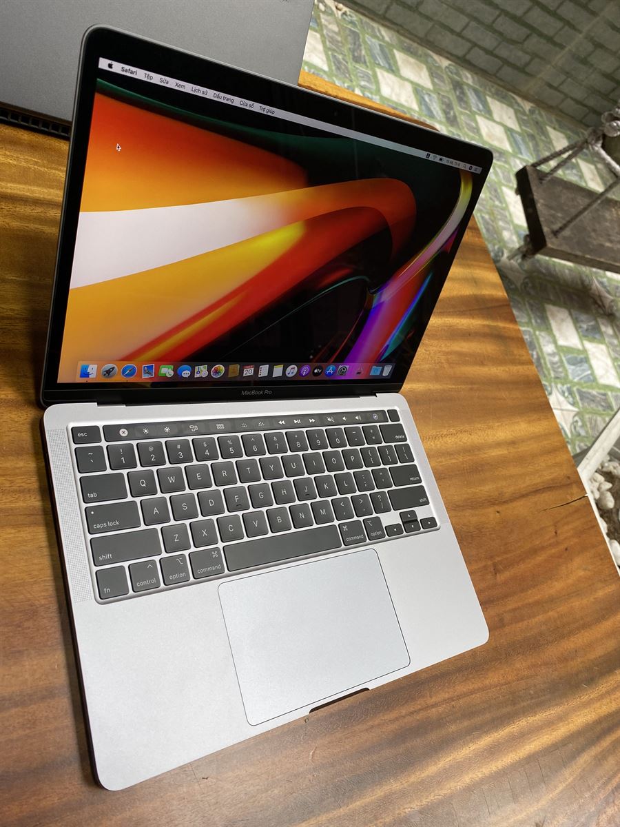 Macbook Pro 2020 13in 5 Copy