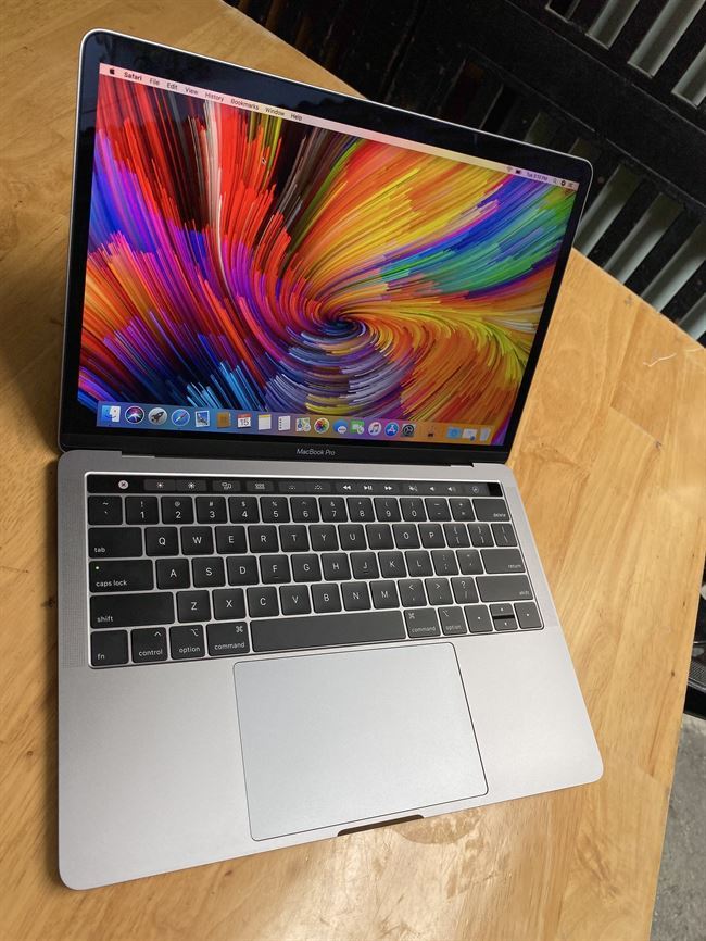 Macbook Pro 13in 2019 Touch Bar Grey 2