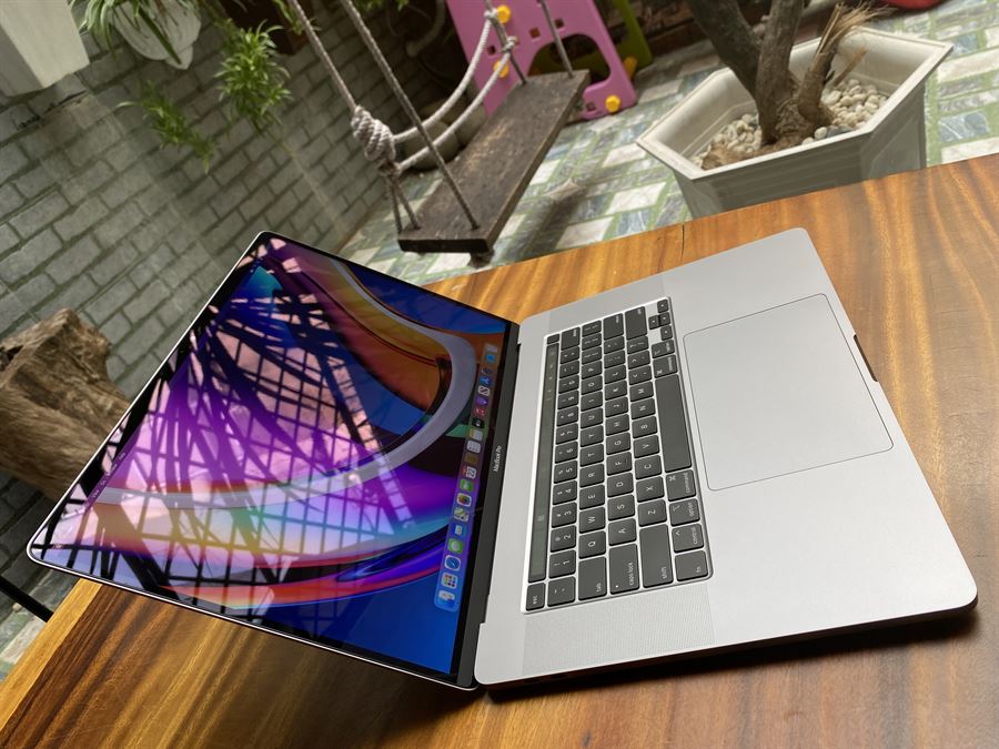 Macbook Pro 16 Inch Grey 9