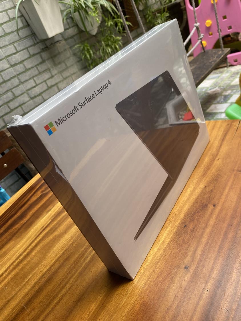 Surface Laptop 4 New 1