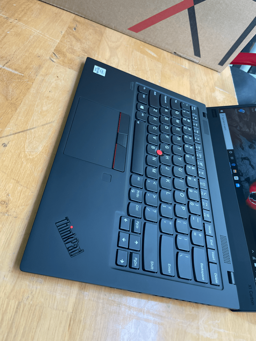 Lenovo Thinkpad X1 Carbon Gen 8 Core I7 10th (4)