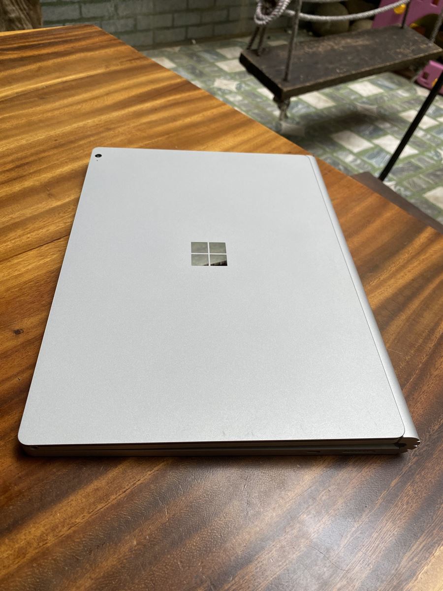 Surface Book 3 18