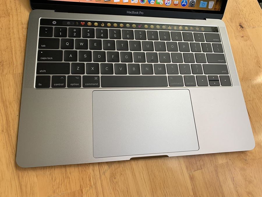Macbook Pro 13 Touch Bar Grey 4tb 10