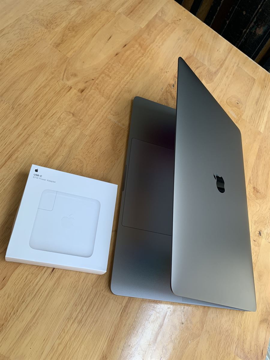 Macbook Pro 2018 Touchbar Grey 15in 20 Copy