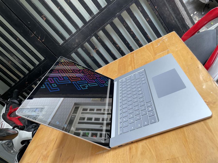 Surface Laptop 4 15inch 5