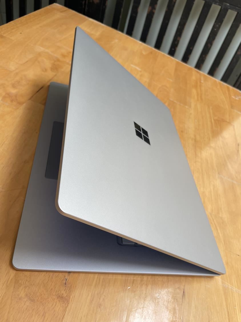 Surface Laptop 4 15inch 8