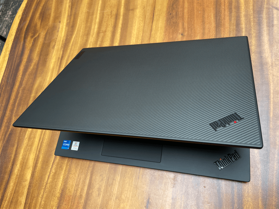 Lenovo Thinkpad P1 Gen 4 Core I7 4k (5)