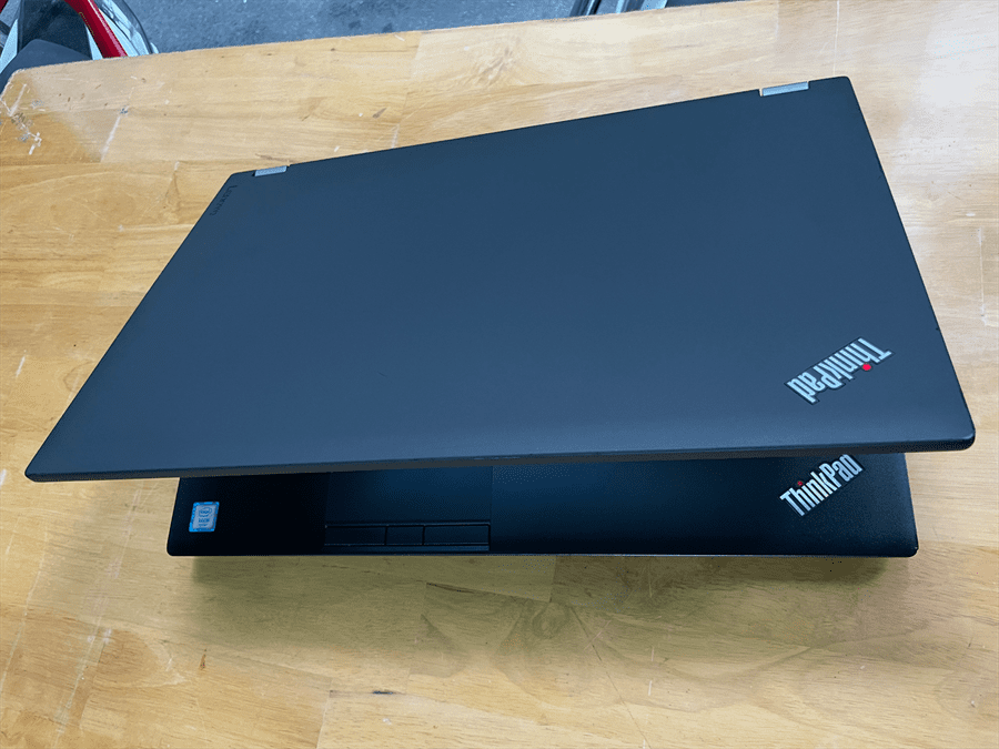 Lenovo Thinkpad P71 Xeon (4)