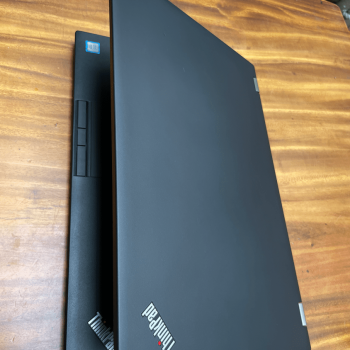 Lenovo Thinkpad P72 Xeon (1)