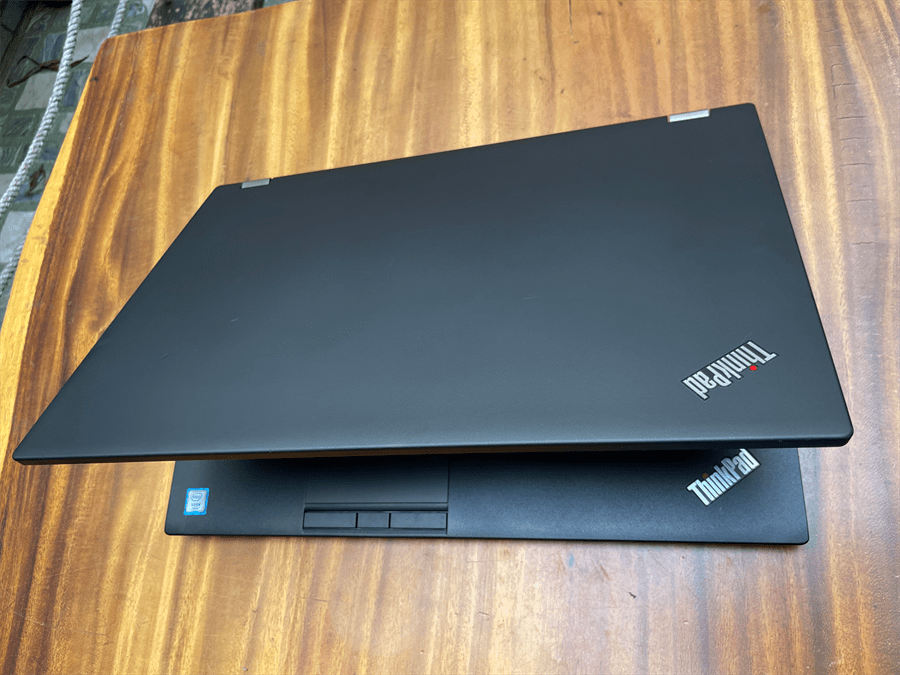 Lenovo Thinkpad P72 Xeon (5)