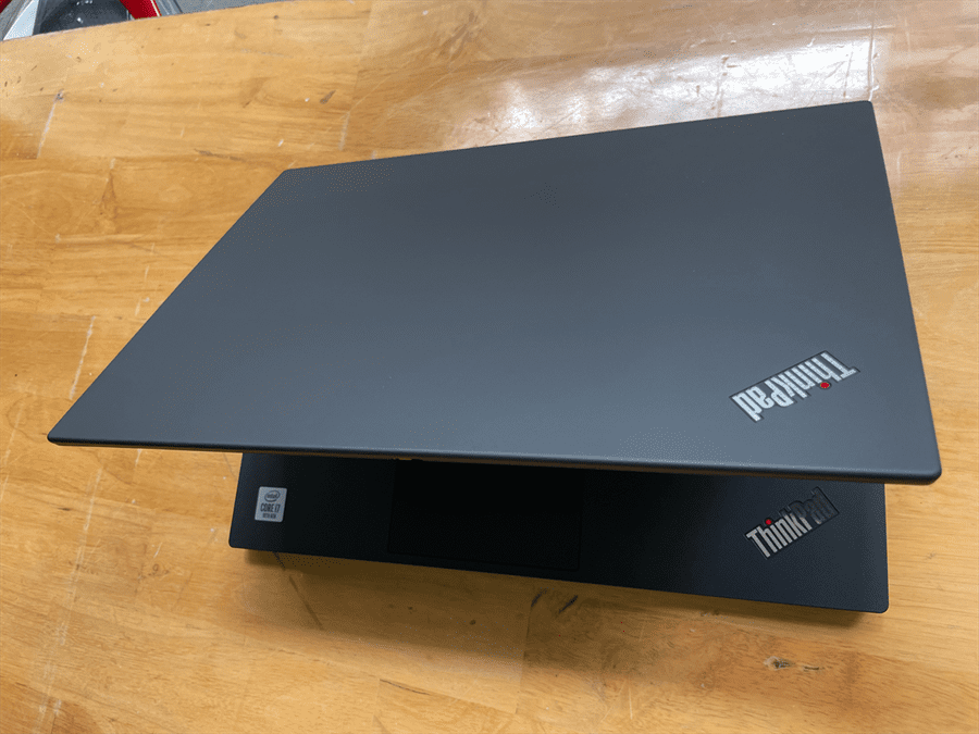 Lenovo Thinkpad T14 Core I7 4k (1)