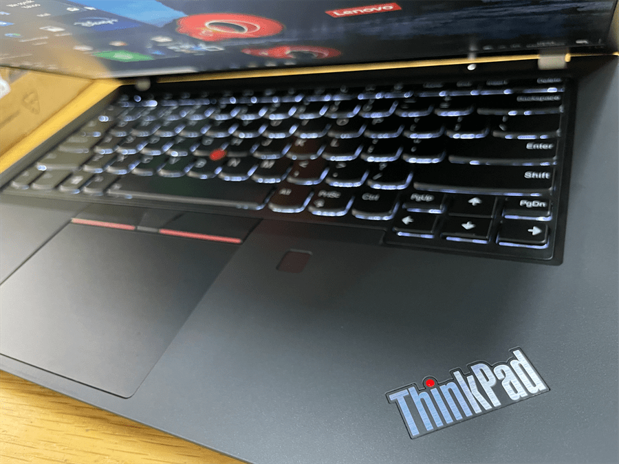 Lenovo Thinkpad T14 Ryzen 5 (3)