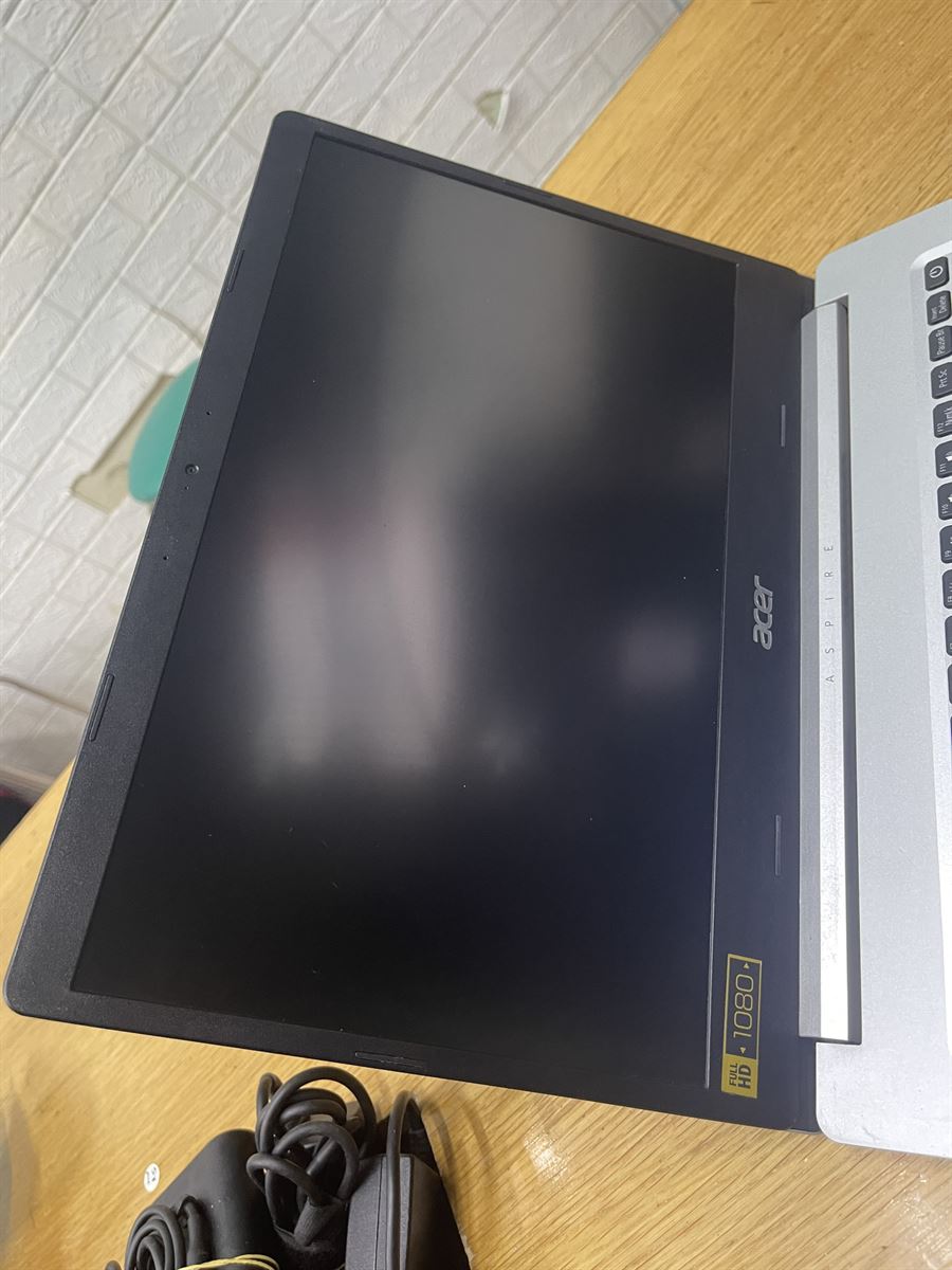Laptop Acer Aspire A514 – 53 (7)