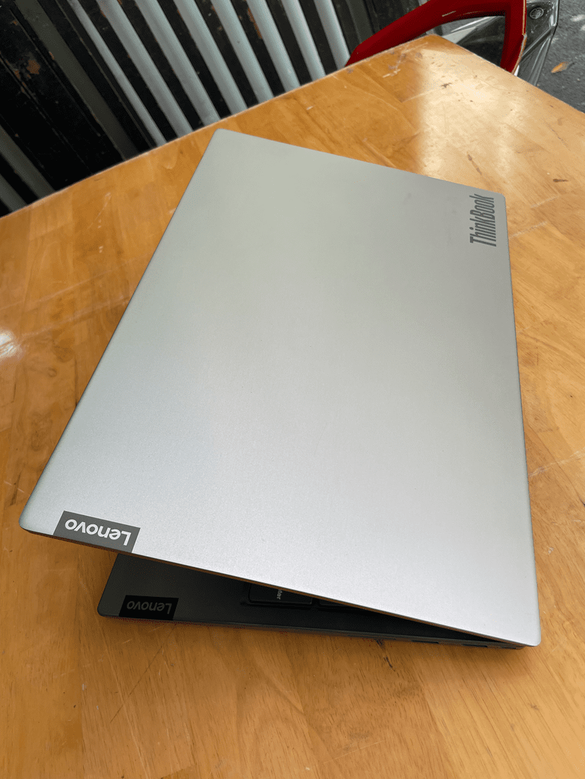 Lenovo Thinkbook 15 Core I3 (1)