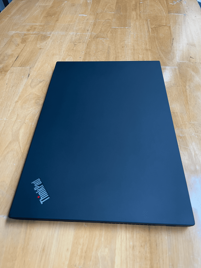 Lenovo Thinkpad T15 Gen 2 Core I7 11th (2)