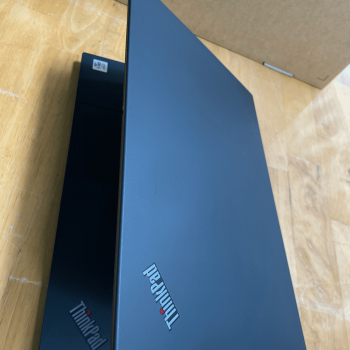 Lenovo Thinkpad T15 Core I5 10th (1)
