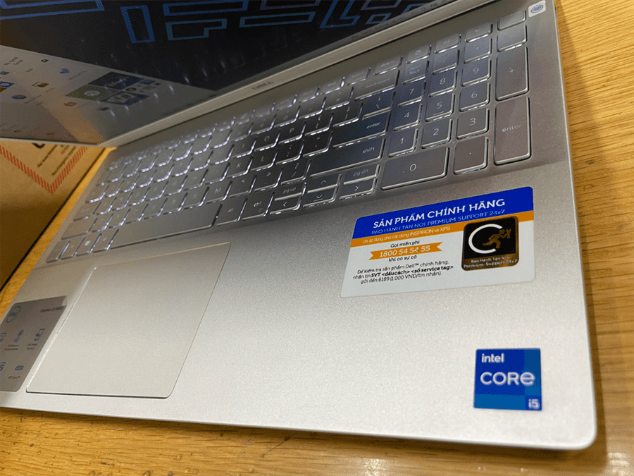 Dell Inspiron 5502 Core I5 11th (4)