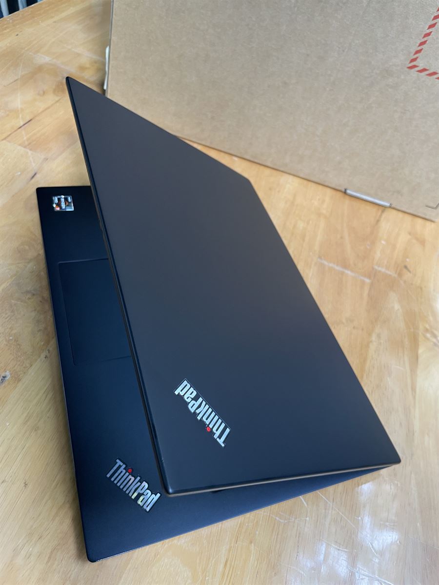 Lenovo Thinkpad T14s Ryzen 7 (3)