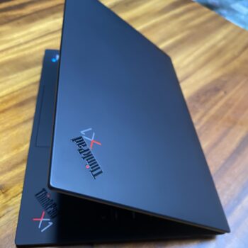 Thinkpad X1 carbon Gen 9 Core i7