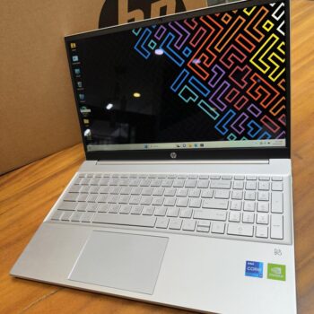 HP Pavilion 15-EG2055CL | Core i7-1255U | MX550 | Like New