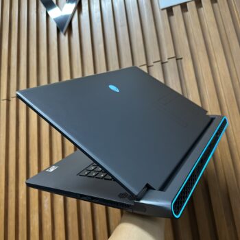 Dell Alienware M17 R5, Ryzen 9-6900HX, Ram 16G, SSD 1TB, RTX 3070Ti, FHD 360Hz - Like New