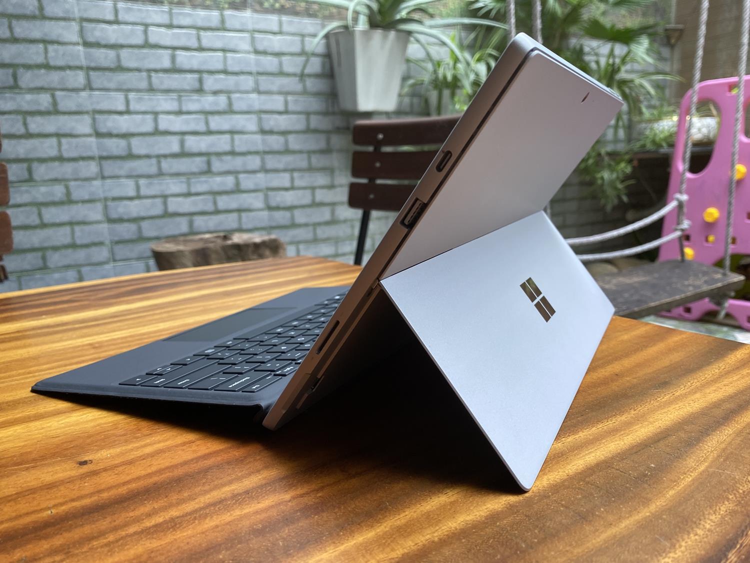Surface Pro 7 2k Touch 12.3in.jpg 2